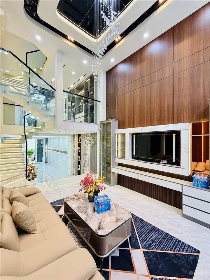 Siêu phẩm xây mới 100% vị trí đường quang trung f14 gò vấp
kế siêu thị emart  bờ kè tham lương