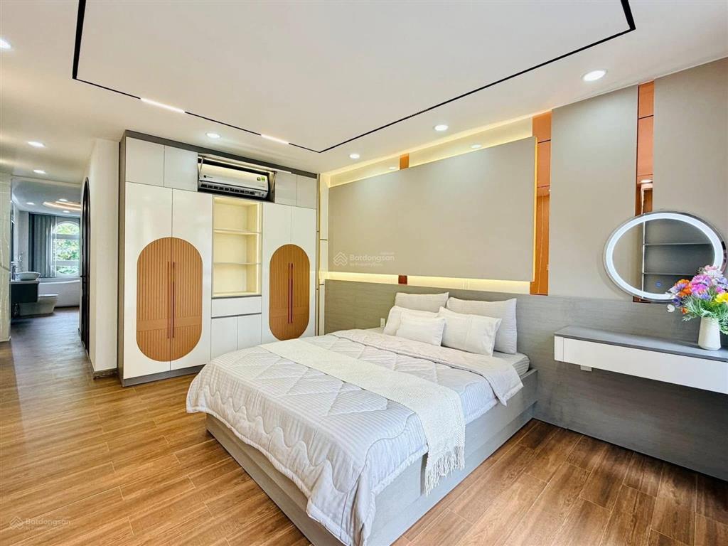 Siêu phẩm xây mới 100% vị trí đường quang trung f14 gò vấp
kế siêu thị emart  bờ kè tham lương