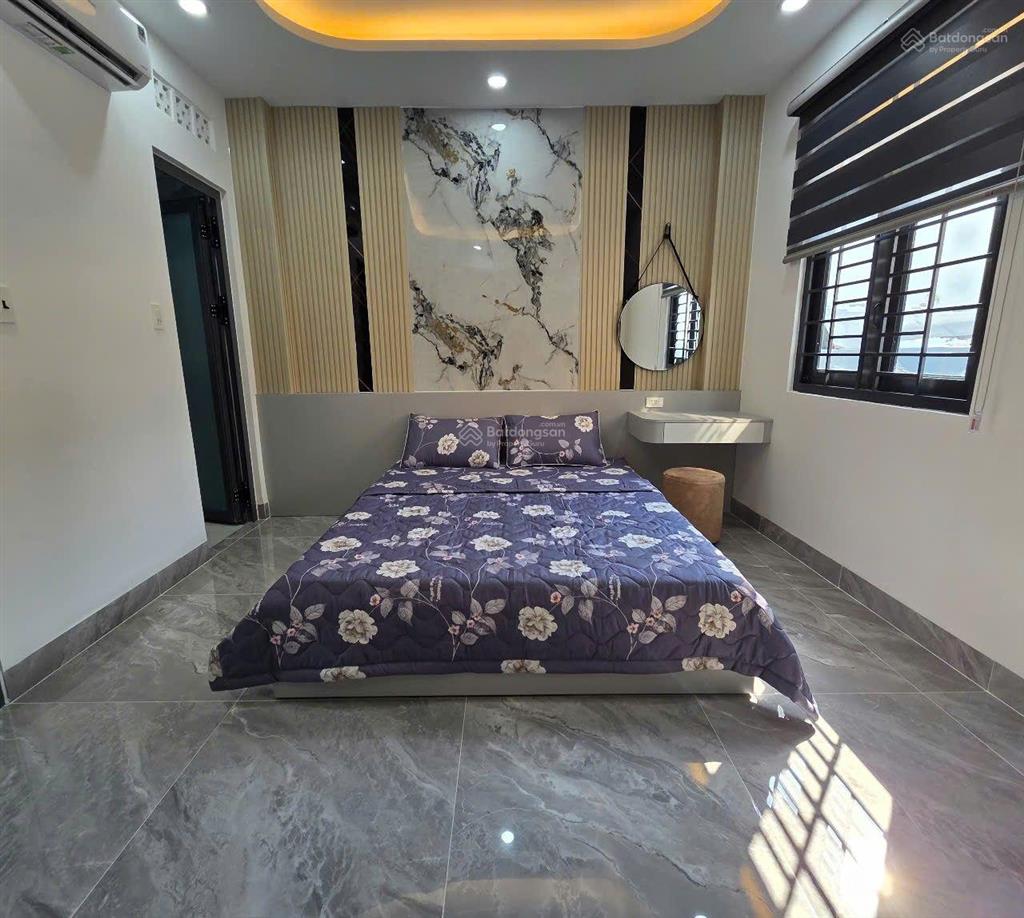 Nhà đẹp diện tích khủng ngay trung tâm  đối diện bệnh viện hồng đức 5 x 14 trệt 3 lầu giá.8tỷ250