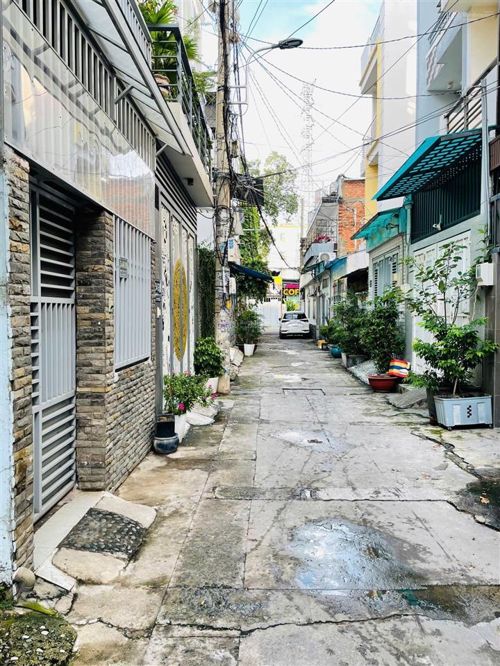 Nhà vị trí đẹp đường quang trung f8 gò vấp dt 3.5 x 15 trệt 2 lầu hẻm xe hơi giá 5ty9