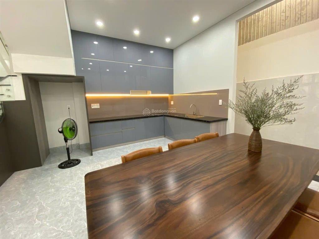 Nhà xây mới  full nội thất  đúc 2 tầng  hẻm 3gác thông  nguyễn văn quá, quận 12 hơn 5 tỷ