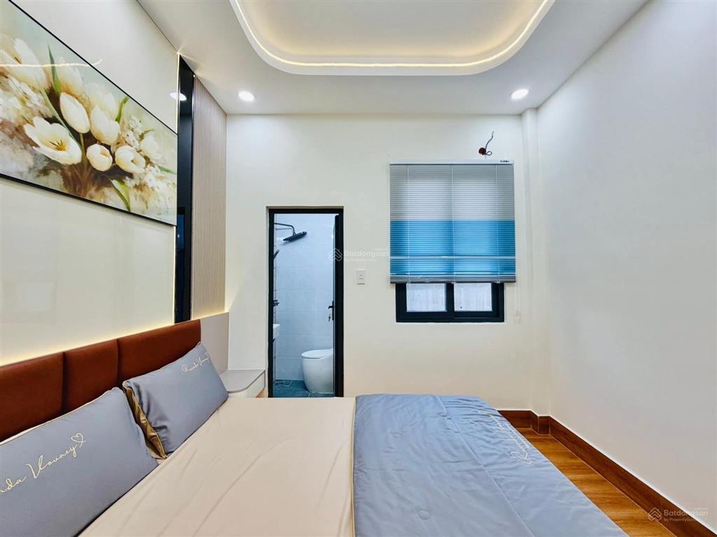 Phường 15 tân bình siêu phẩm có 3 phòng ngủ 4wc đẹp mê ly mà hơn 5 tỷ (có phòng ngủ dưới trệt)