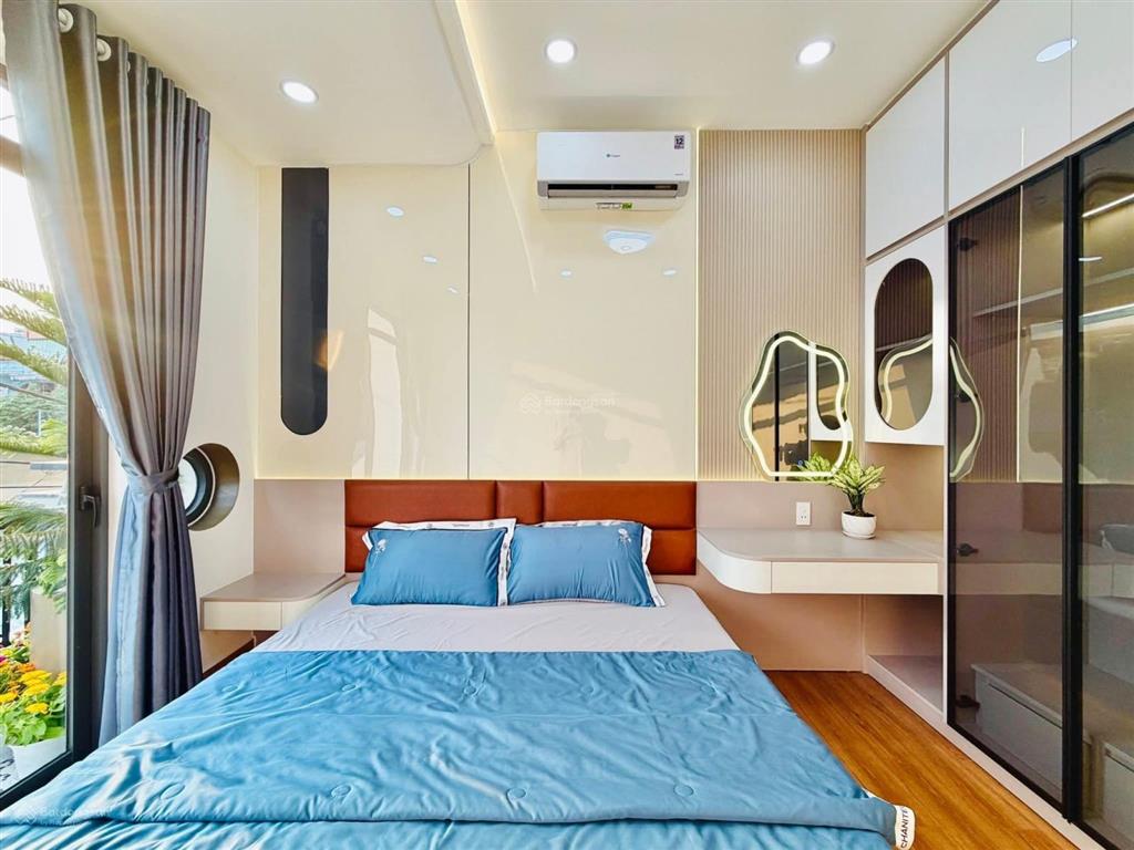 Phường 15 tân bình siêu phẩm có 3 phòng ngủ 4wc đẹp mê ly mà hơn 5 tỷ (có phòng ngủ dưới trệt)