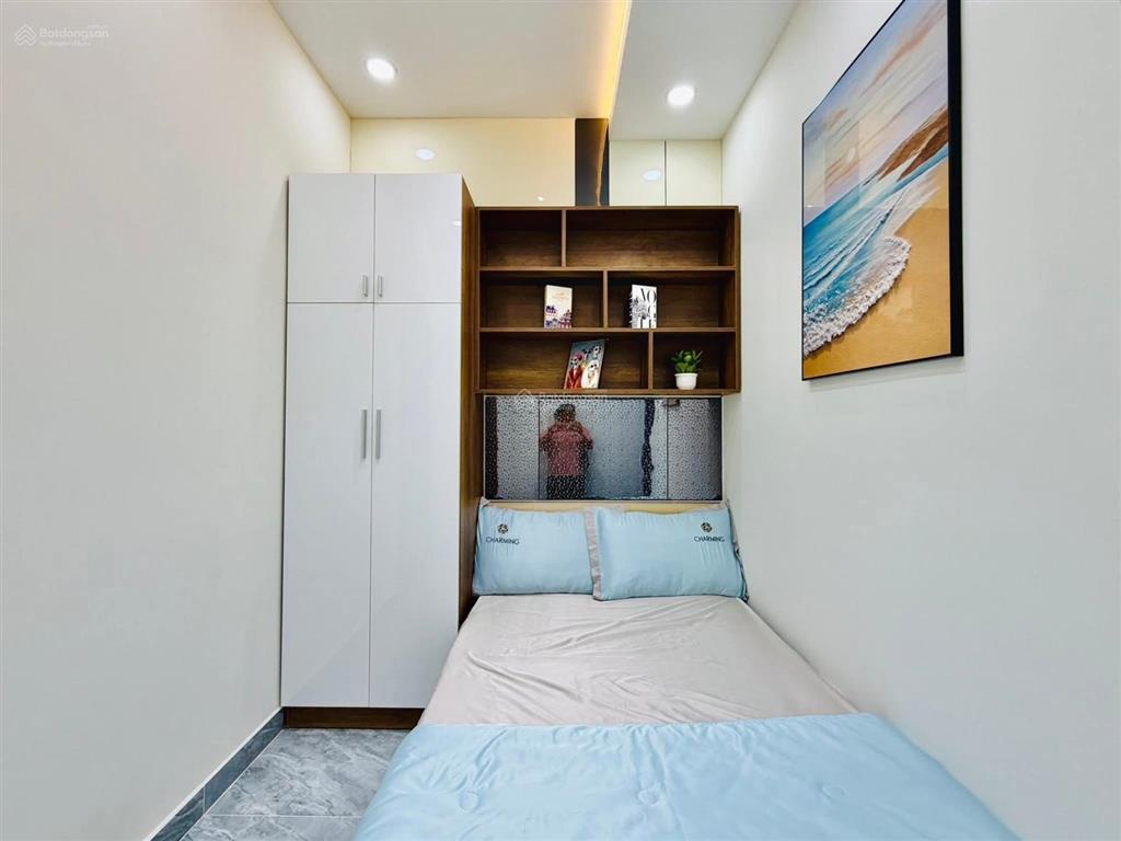 Phường 15 tân bình siêu phẩm có 3 phòng ngủ 4wc đẹp mê ly mà hơn 5 tỷ (có phòng ngủ dưới trệt)