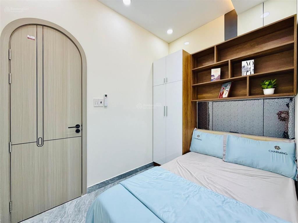 Phường 15 tân bình siêu phẩm có 3 phòng ngủ 4wc đẹp mê ly mà hơn 5 tỷ (có phòng ngủ dưới trệt)