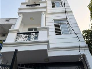 Bán nhà đường nguyễn văn quá q12  vị trí đẹp 1 trục 1 xẹc hẻm xe hơi  diện tích 4x15 trệt 3 lầu
