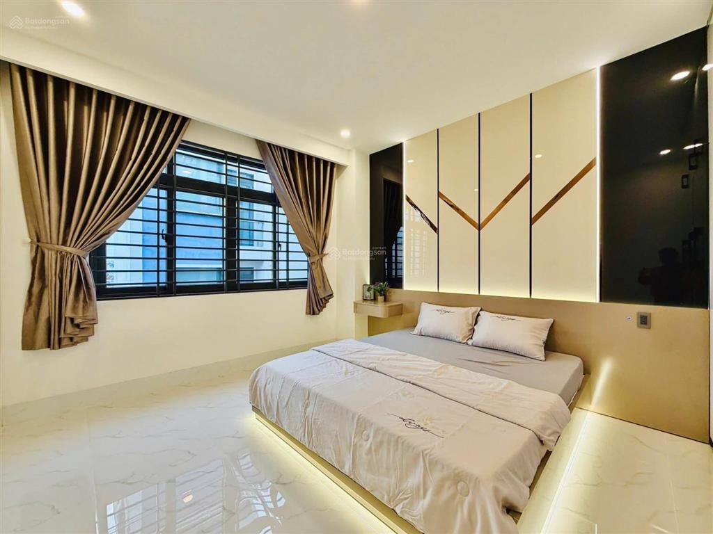Lên sóng nhà đẹp cạnh emart phan huy ích, xe hơi ngủ trong nhà. đường số 44 phan huy ích gò vấp