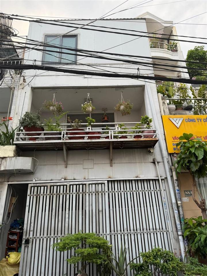 Nhà 1trục 1 xẹc đường nguyễn văn quá q12 diện tích 4 x 11 nhà trệt 2 lầu hẻm 8m cách mặt tiền 50m