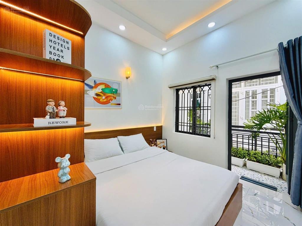 Căn minihouse có 3 phòng ngủ chỉ hơn 3 tỷ x.. nguyễn tư giản  p.12 gò vấp nhà trệt lửng lầu