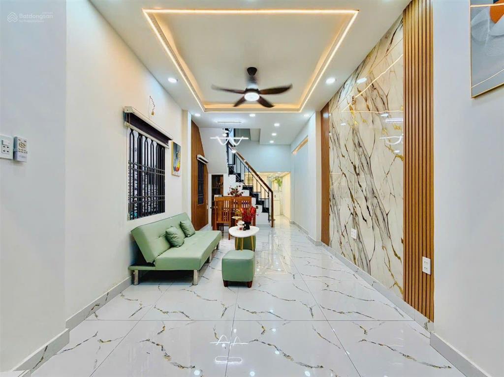 Căn minihouse có 3 phòng ngủ chỉ hơn 3 tỷ x.. nguyễn tư giản  p.12 gò vấp nhà trệt lửng lầu