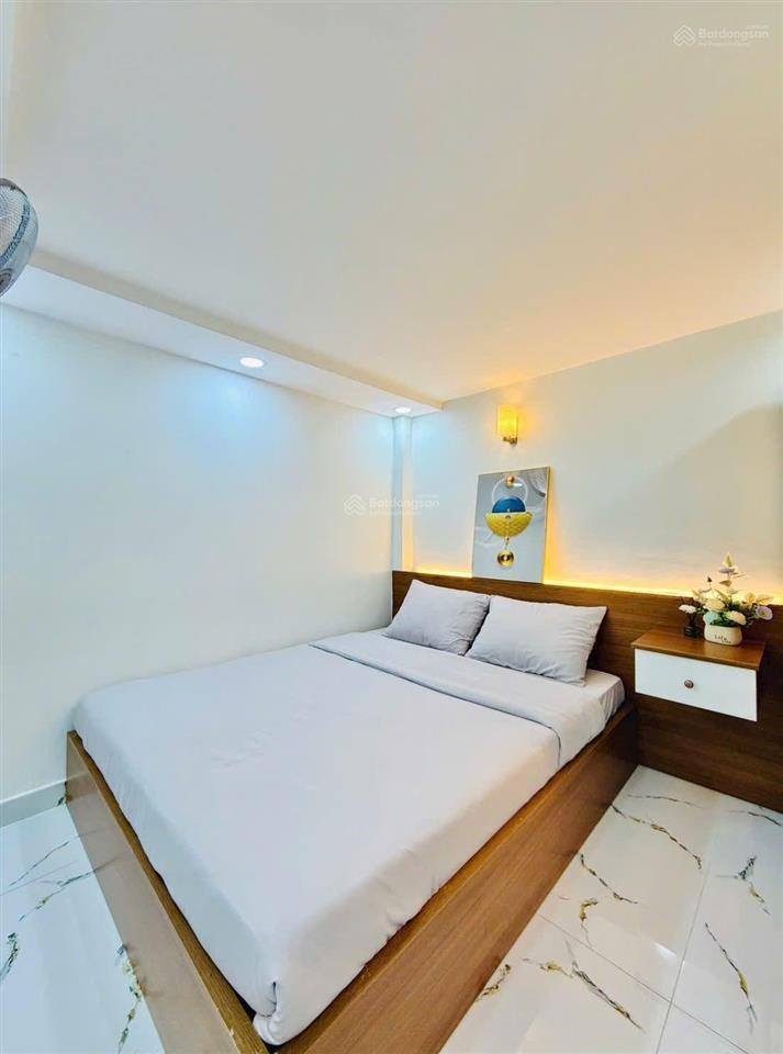 Căn minihouse có 3 phòng ngủ chỉ hơn 3 tỷ x.. nguyễn tư giản  p.12 gò vấp nhà trệt lửng lầu