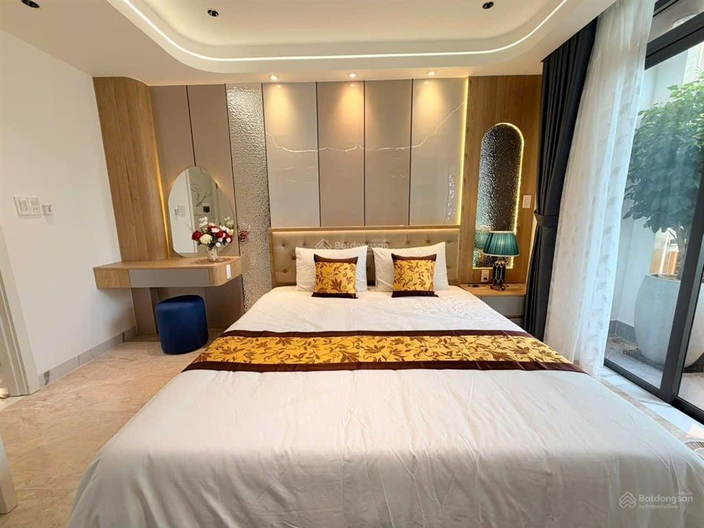 Giảm mạnh hơn 1tỷ chỉ còn hơn 8tỷ x...nhà xây mới 4x17 có thang máy đường quang trung,p8 gò vấp