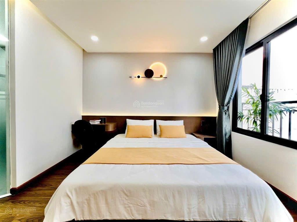 Nhà phố quận gò vấp sát tân bình và gần nhà ga t3. liền kề chợ phạm văn bạch cổng sân golf hẻm 6m