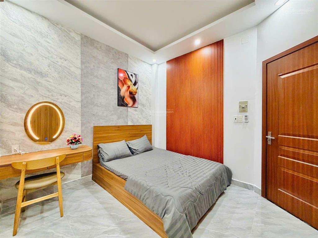 Lên sóng nhà đẹp ngang 5.3m có 4 pn gần cv làng hoa đường số 4 phạm văn chiêu p. 16 gò vấp