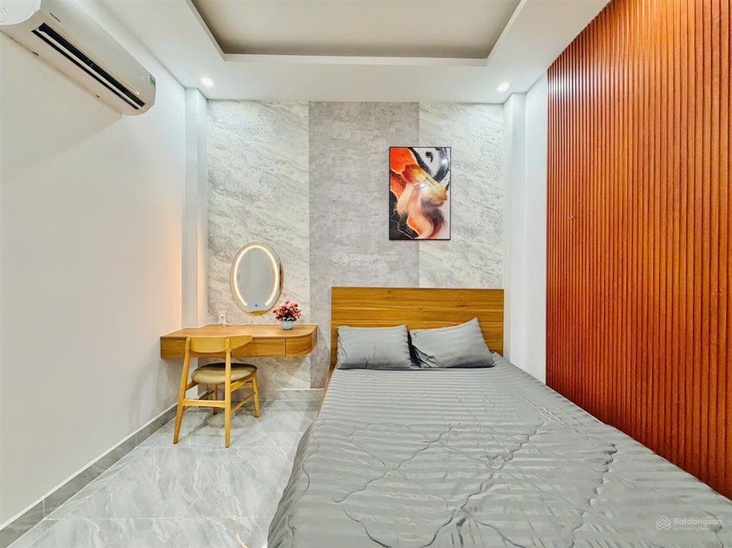 Lên sóng nhà đẹp ngang 5.3m có 4 pn gần cv làng hoa đường số 4 phạm văn chiêu p. 16 gò vấp