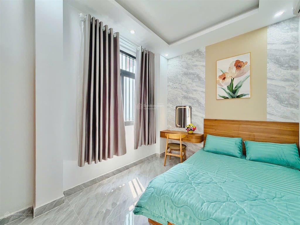 Lên sóng nhà đẹp ngang 5.3m có 4 pn gần cv làng hoa đường số 4 phạm văn chiêu p. 16 gò vấp