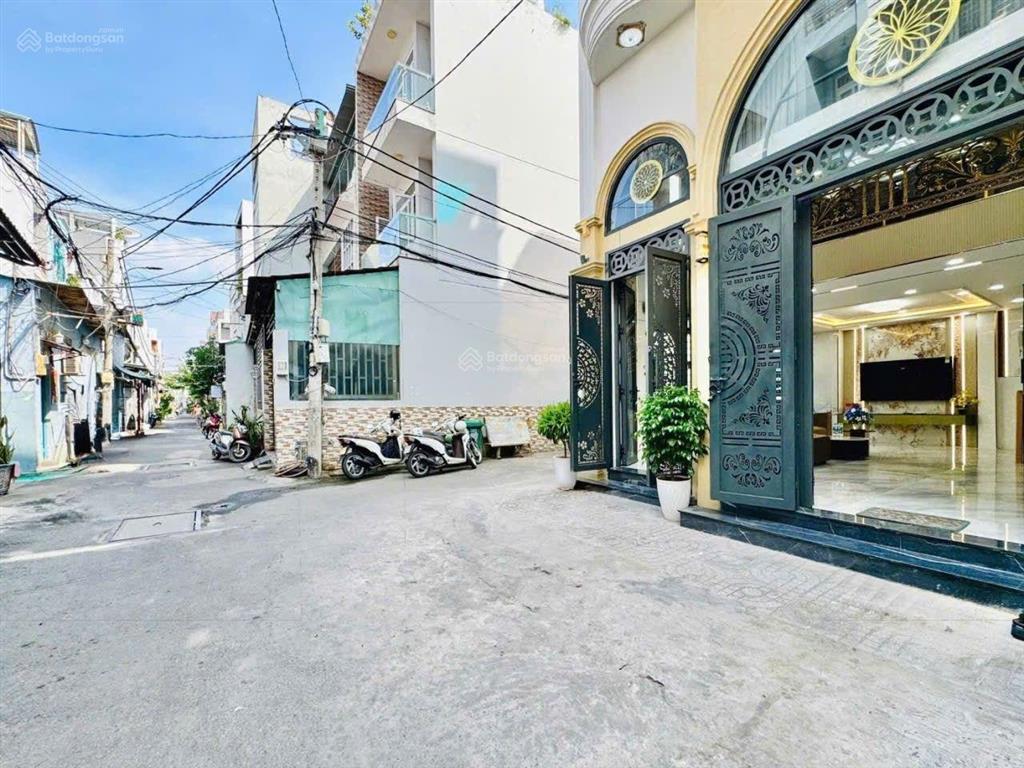Cần bán gấp còn 1 căn hiếm có giảm mạnh hơn 1 tỷ căn góc 2 mặt tiền nhà xây mới có thang máy