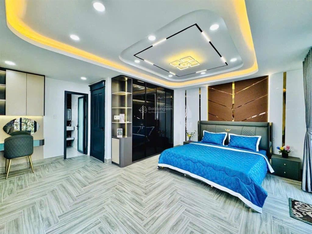 Cần bán gấp còn 1 căn hiếm có giảm mạnh hơn 1 tỷ căn góc 2 mặt tiền nhà xây mới có thang máy