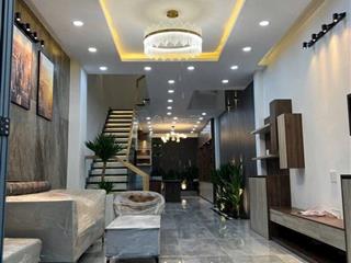 Vị trí cực đẹp sau mặt tiền quang trung nhà đường quang trung, p8 gò vấp diện tích 4x20 xây dựng