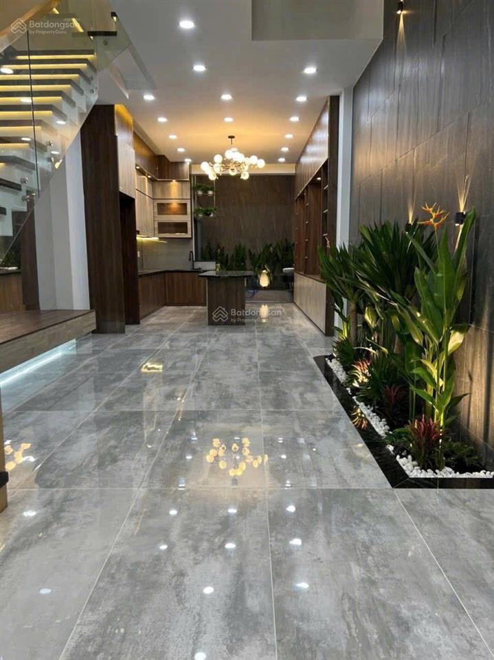 Vị trí cực đẹp sau mặt tiền quang trung nhà đường quang trung, p8 gò vấp diện tích 4x20 xây dựng