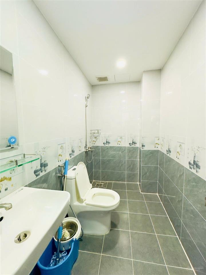 Căn hộ cao cấp có 10 phòng rộng rãi, thu nhập 50 triệu/tháng. giá chỉ hơn 10 tỷ
