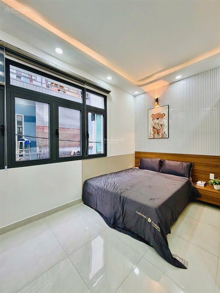 Đường bùi quang là, p. an hội tây, tp.hcm
trệt 2 lầu sân thượng có 3pn giá chỉ 5 tỷ 880