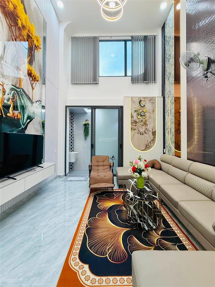 Vị trí siêu đẹp giá siêu rẻ cho chân dài thang máy một trục phan huy ích 4 x 20 trệt 5 lầu hẻm 10m