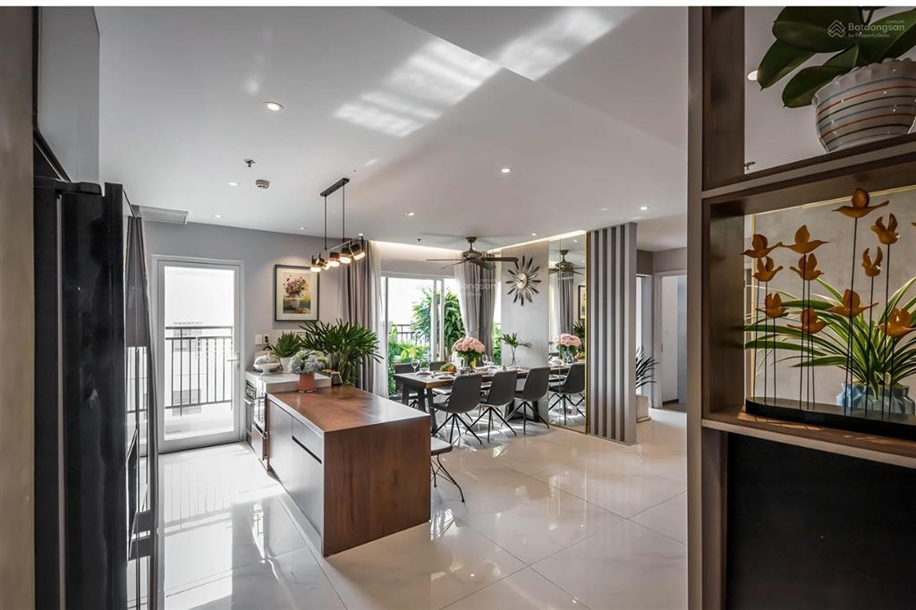 Bán chung cư cityland f10 gò vấp diện tích 106m2 có pk, bếp, 3pn. vị trí đắc địa sầm uất