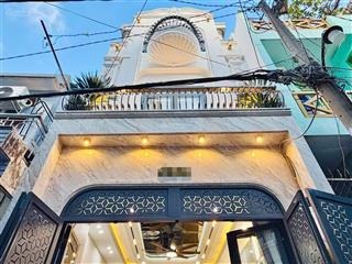 Nhà đẹp giá tốt kiến trúc tân cổ điển  diện tích khủng 4,3 x 22 trệt 2 lầu hẻm xe hơi 1 xẹc