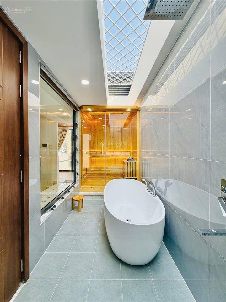 Siêu phẩm xây mới thiết kế có thang máy gần siêu thị emart2 ngang 4.2 x 18m trệt lửng 4 lầu xây mới