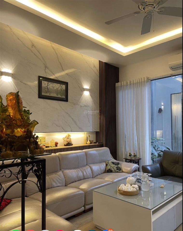 Chủ cần tiền giảm mạnh 3 tỷ căn biệt thự nguy nga ngang 7,4m x 18m trệt 4 lầu có thang máy