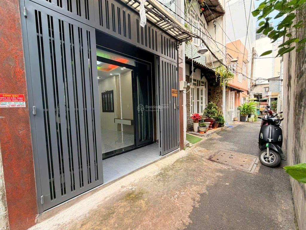 Giảm mạnh 1 tỷ cần bán gấp chỉ còn 5 tỷ đường quang trung p10 gò vấp  dt 3,6 x 10m trệt 3 lầu 5pn