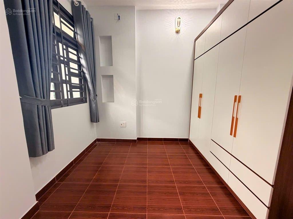 Giảm mạnh 1 tỷ cần bán gấp chỉ còn 5 tỷ đường quang trung p10 gò vấp  dt 3,6 x 10m trệt 3 lầu 5pn