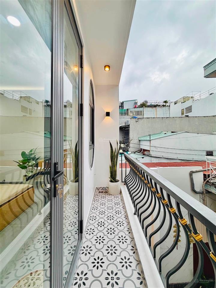 Lên sóng căn mini house 2 lầu hẻm 1 trục hẻm xe hơi  gần chợ hạnh thông tây quang trung p8 gò vấp