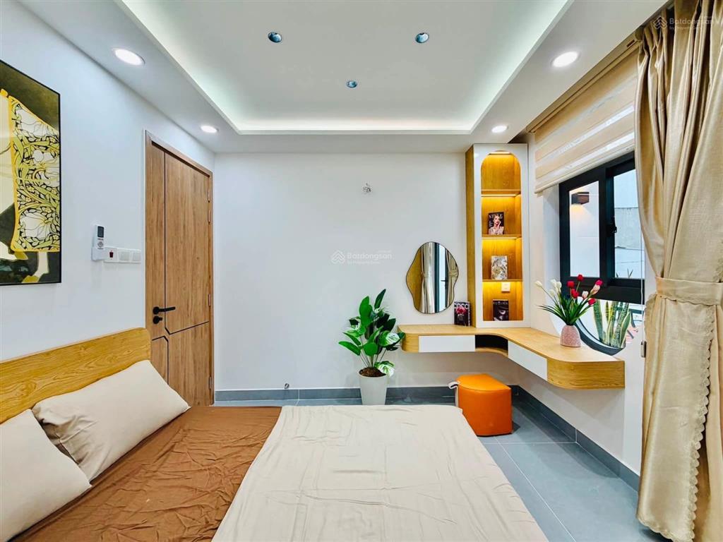 Lên sóng căn mini house 2 lầu hẻm 1 trục hẻm xe hơi  gần chợ hạnh thông tây quang trung p8 gò vấp