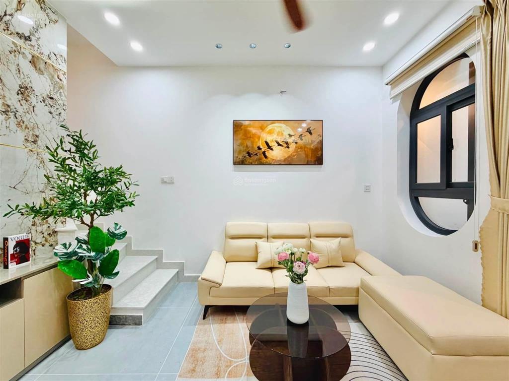 Lên sóng căn mini house 2 lầu hẻm 1 trục hẻm xe hơi  gần chợ hạnh thông tây quang trung p8 gò vấp