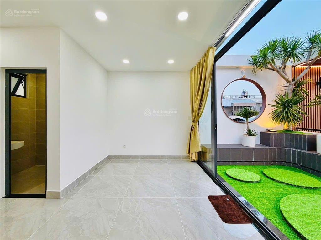 Giảm mạnh 1 tỷ nhà phố diện tích siêu khủng khu đồng bộ hẻm thông xe tải 4,5x17 trệt lửng 3 lầu
