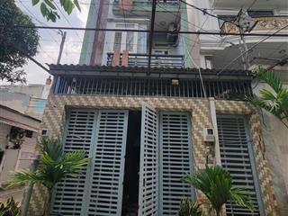 Giảm mạnh gần 2ty đường nguyễn văn quá q12 nhà 5x23m nhà 3lầu
giá 7.8tỷ giảm còn 6tỷ chốt