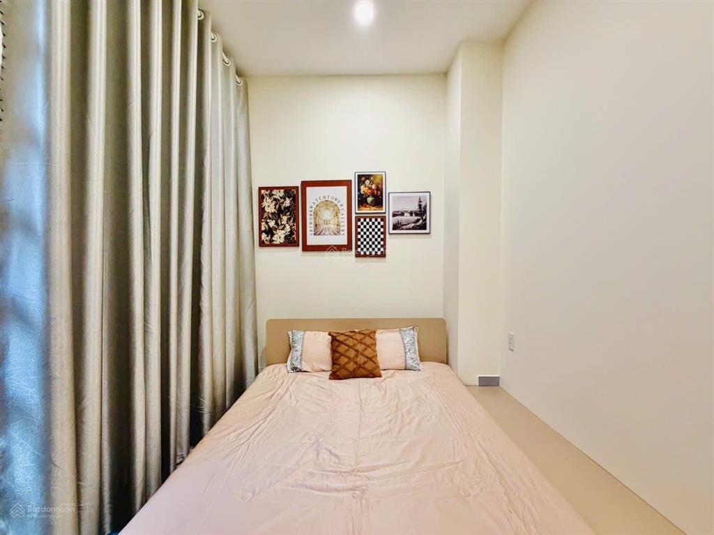 Căn siêu phẩm có 2 mặt tiền có tới 7 pn, trệt 3 lầu, hẻm xe hơi tới nhà, quang trung  p.12 gò vấp