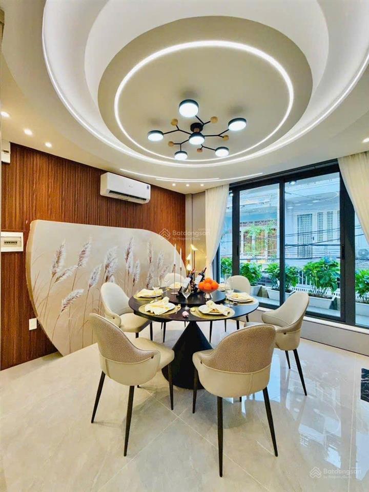Nhà phố thiết kế hiện đại có thang máy 1 xẹt bờ kè kênh tham lương xây mới lửng 4 lầu hẻm thông 6m