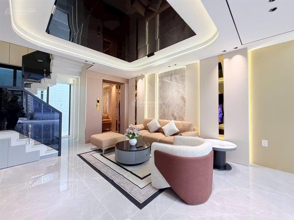 Giảm sốc gần 2tỷ siêu phẩm xây mới có thang máy ngang 4.5x13m đương lê văn thọ gò vấp hẻm 5m