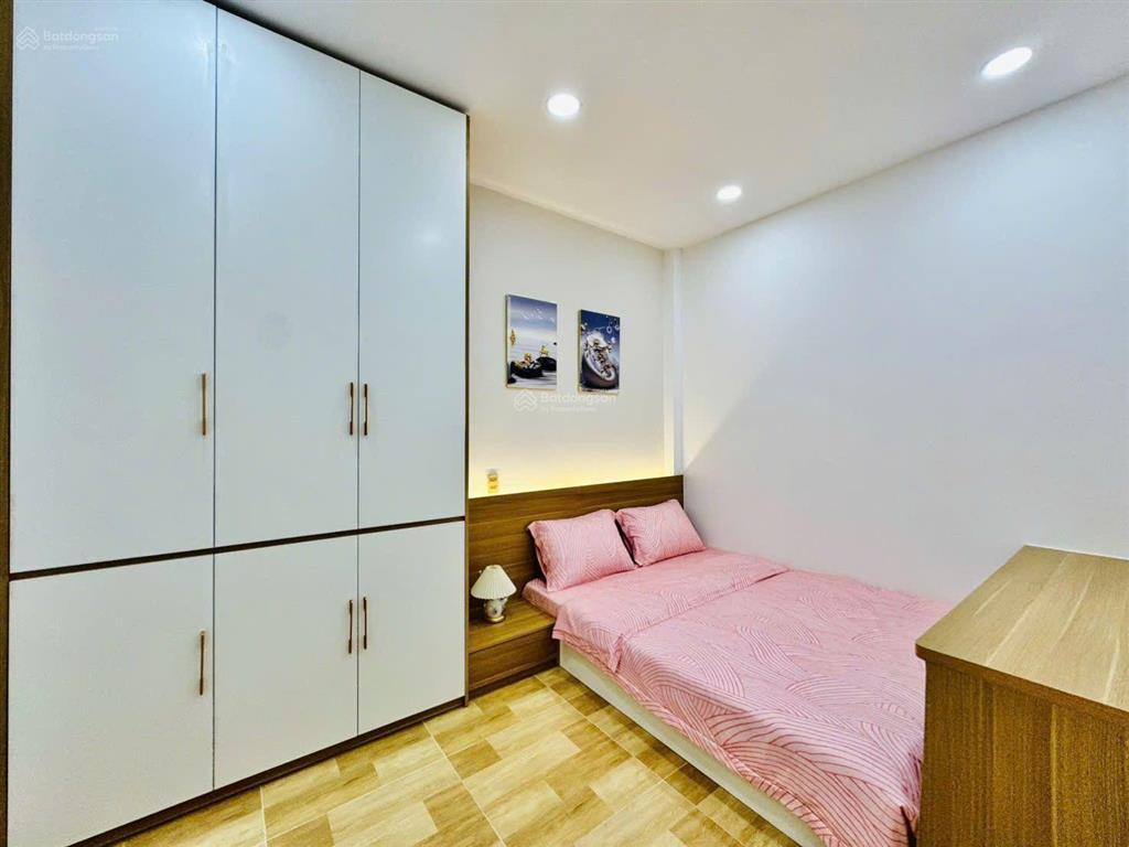 Nhà đẹp mặt tiền buôn bán kinh doanh đa ngành nghề đường bùi quang là p12 gò vấp 4x20 nở hậu 7.6m
