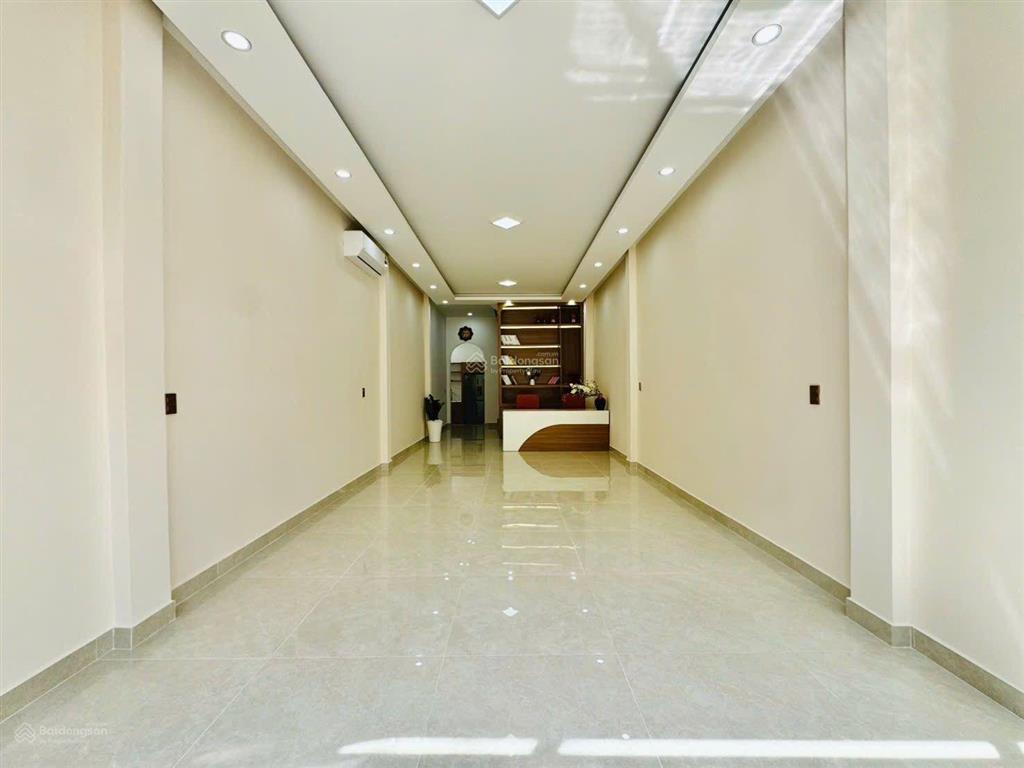 Nhà đẹp mặt tiền buôn bán kinh doanh đa ngành nghề đường bùi quang là p12 gò vấp 4x20 nở hậu 7.6m