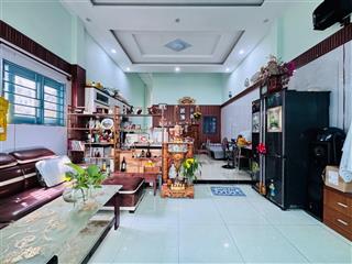 Nguyễn văn quá q12  sát song hành trường chinh  diện tích 5.4m x 20m = 107m2 vuông vức