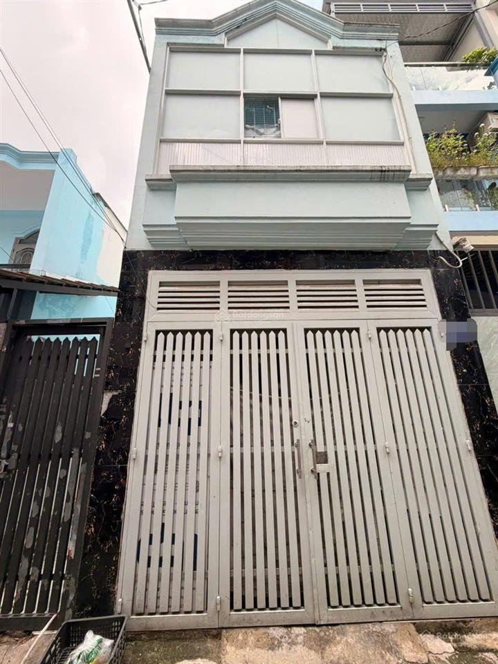 Gần siêu thị emart phan huy ích gò vấp
dt 4,5 x 14 trệt lầu hẻm xe hơi giá 5ty950