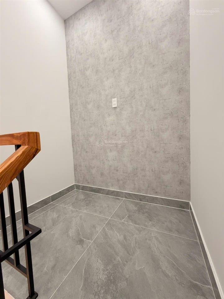 Siêu phẩm đẹp mê ly có 3pn đường nguyễn tư giản f12 gò vấp hẻm xe hơi  gần nhà ga t3
