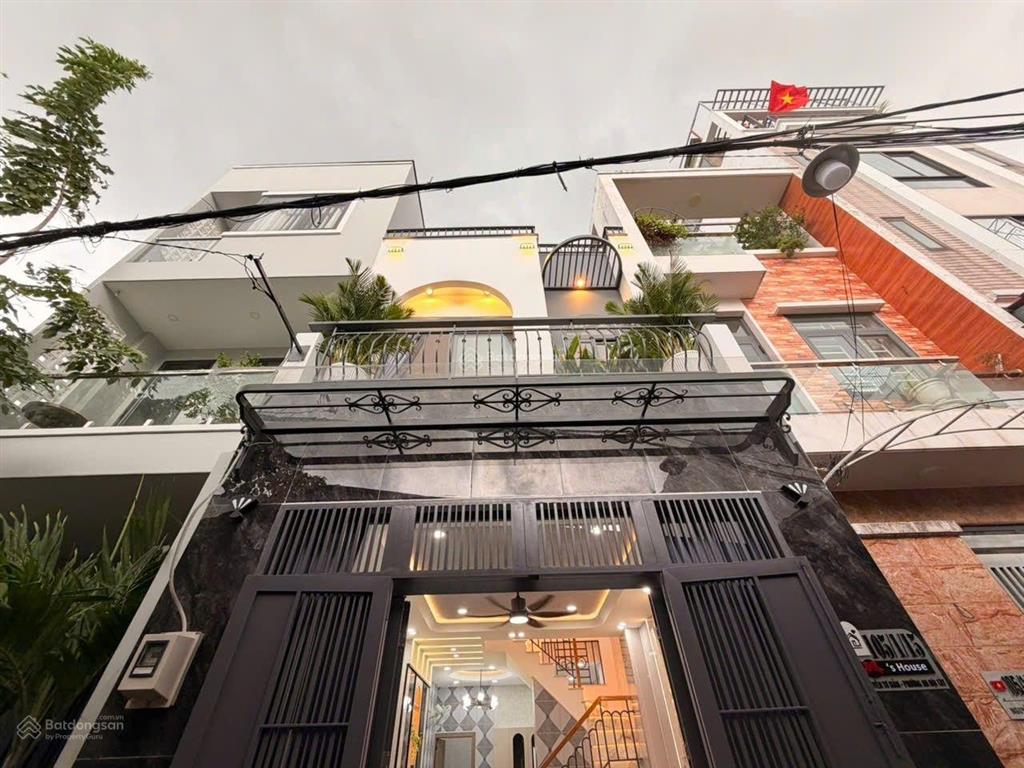 Siêu phẩm đẹp mê ly có 3pn đường nguyễn tư giản f12 gò vấp hẻm xe hơi  gần nhà ga t3