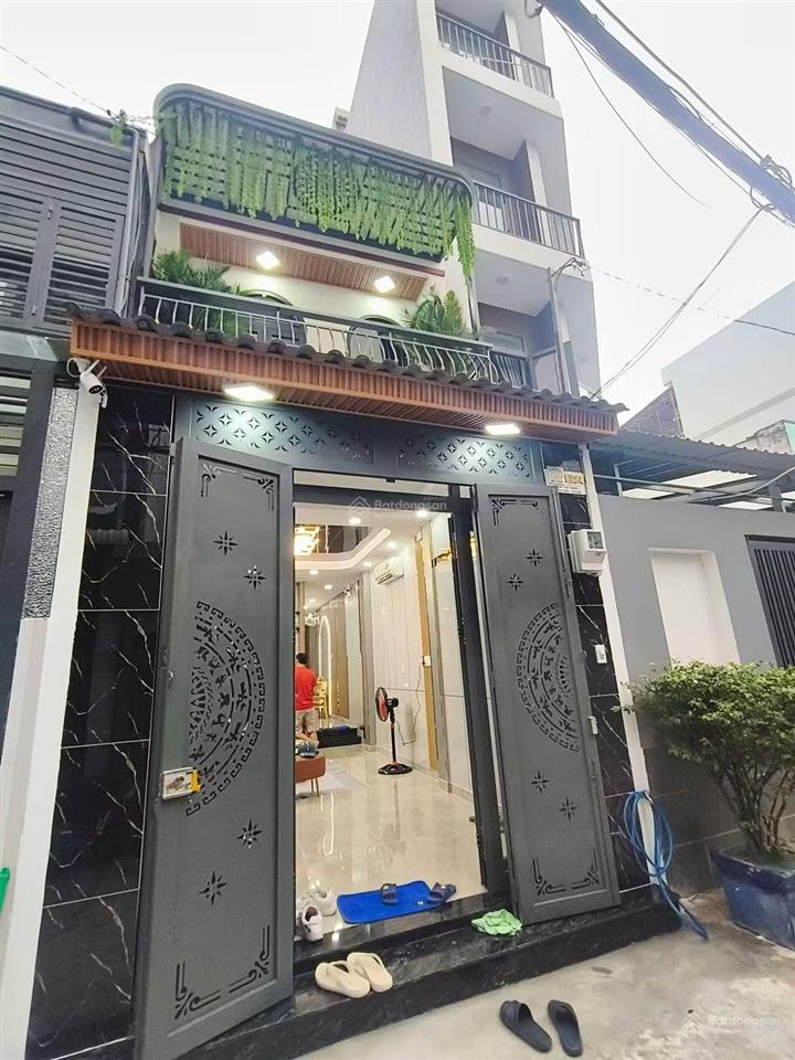Nhà tân bình hẻm xe hơi cis 3 phòng ngủ gần chợ phạm văn bạch sát trường chinh cộng hòa nhà ga t3