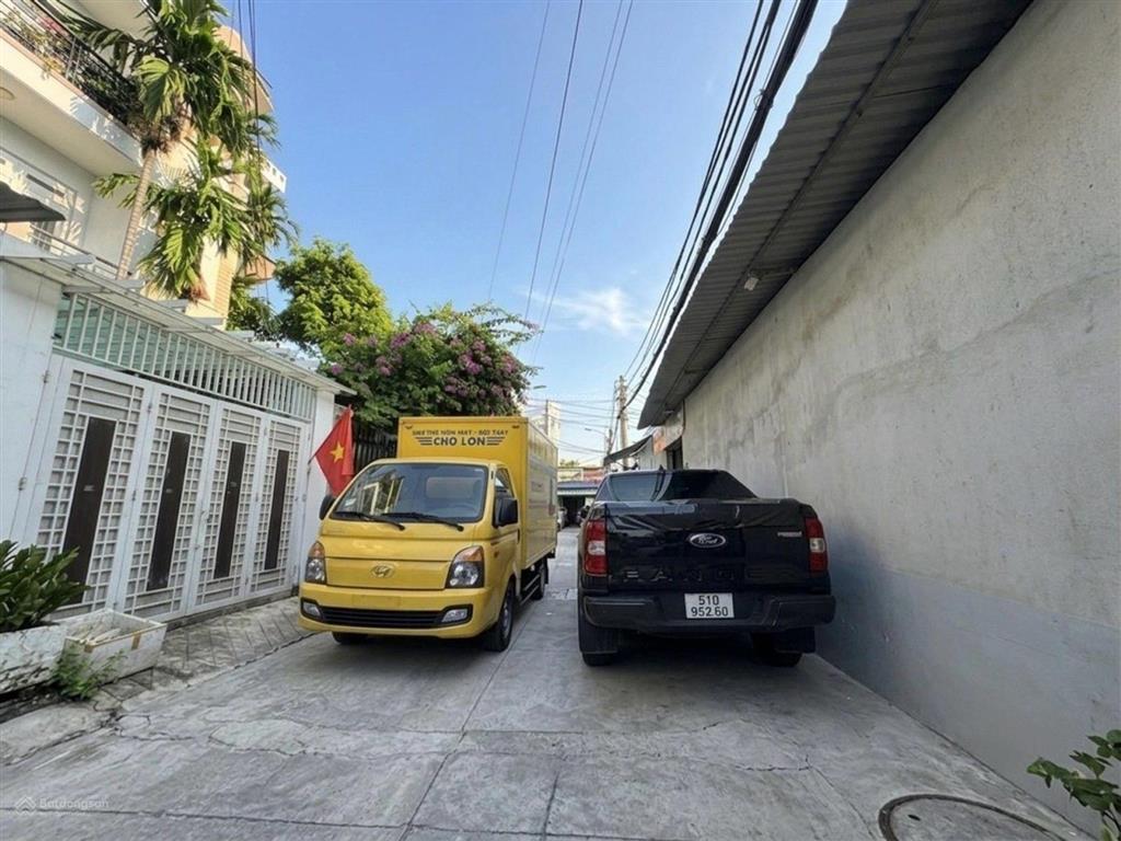 Giảm còn hơn 8 tỷ nguyễn văn quá quận 12 giáp tân bình, gò vấp 4 tầng 113m2 có 13 phòng chdv kiot