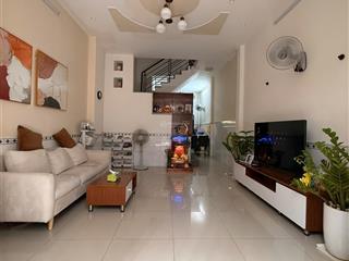 Cần bán gấp nhà đường nguyễn văn quá q12 gần nhà hàng đông phương 4x12 trệt lầu nhà đẹp có 2pn. 2wc